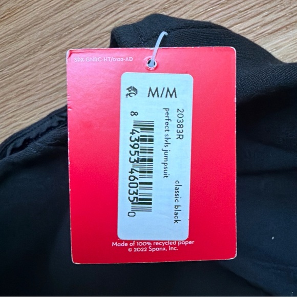 SPANX The Perfect Jumpsuit Sleeveless Back Zip Black Medium NWT Pantsuit Ponte - Picture 7 of 7